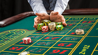 Casino: Slots, Poker, & Table Games | Hollywood Casino Aurora